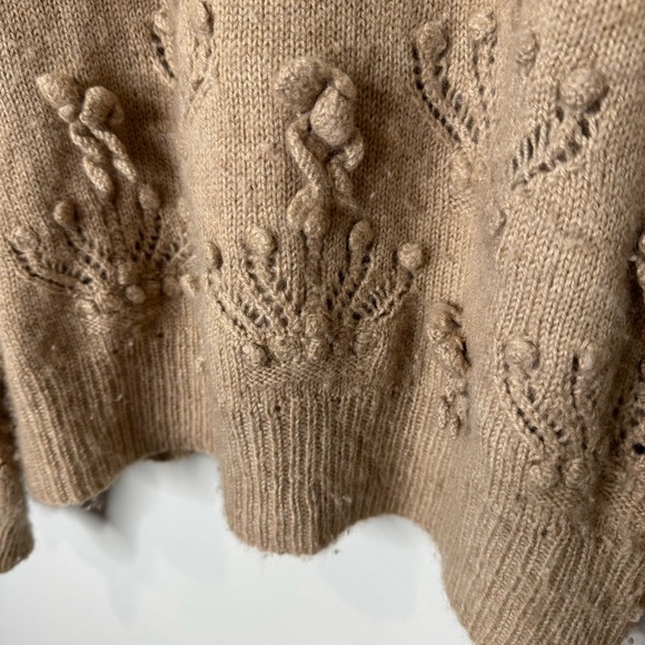 Alan Blizerian Tan 100% Cashmere Open Textured‎ Seashell Neck Sweater - Picture 7 of 16